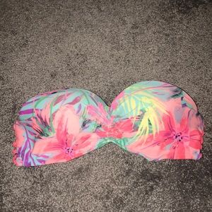 Women’s bikini top